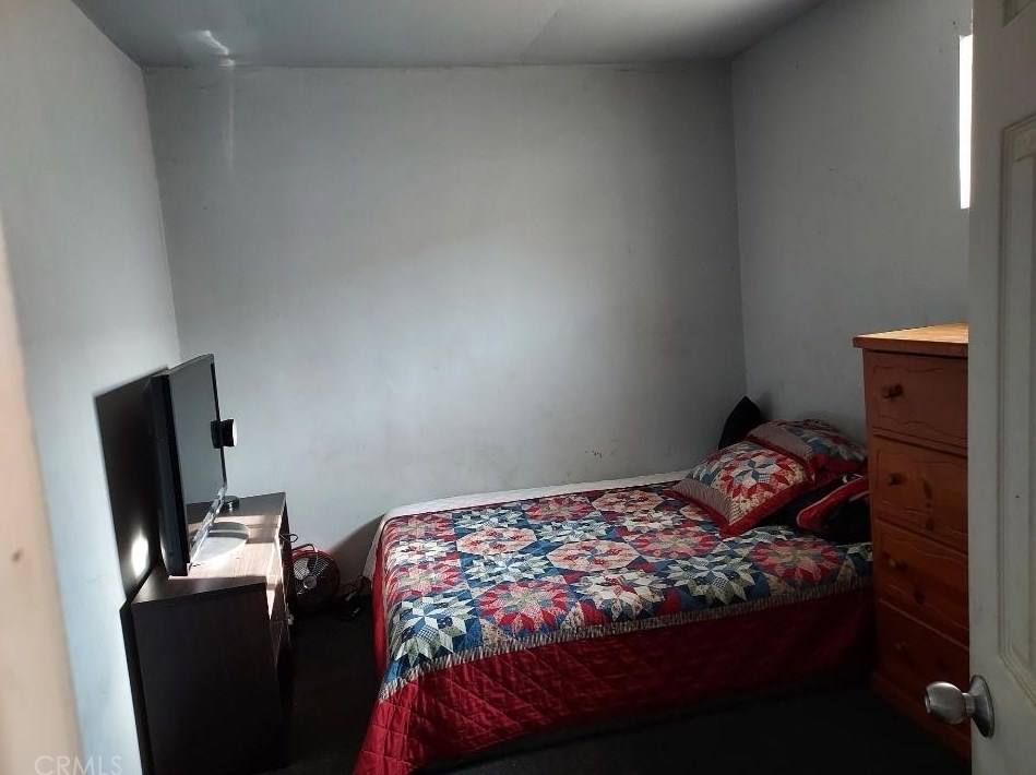 1816 83rd St, Los Angeles CA  90001-4009 exterior