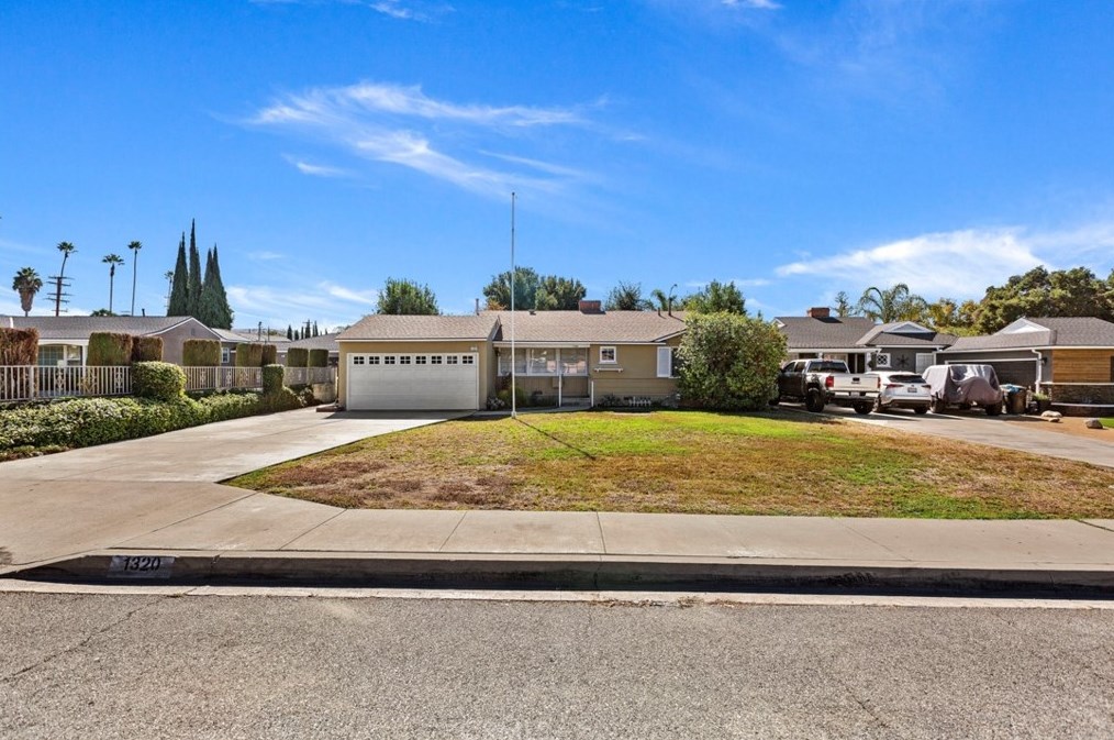 1320 E Vine Ave, West Covina, CA 91790