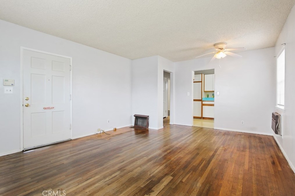 3876 Shirley Ave, Lynwood, CA 90262