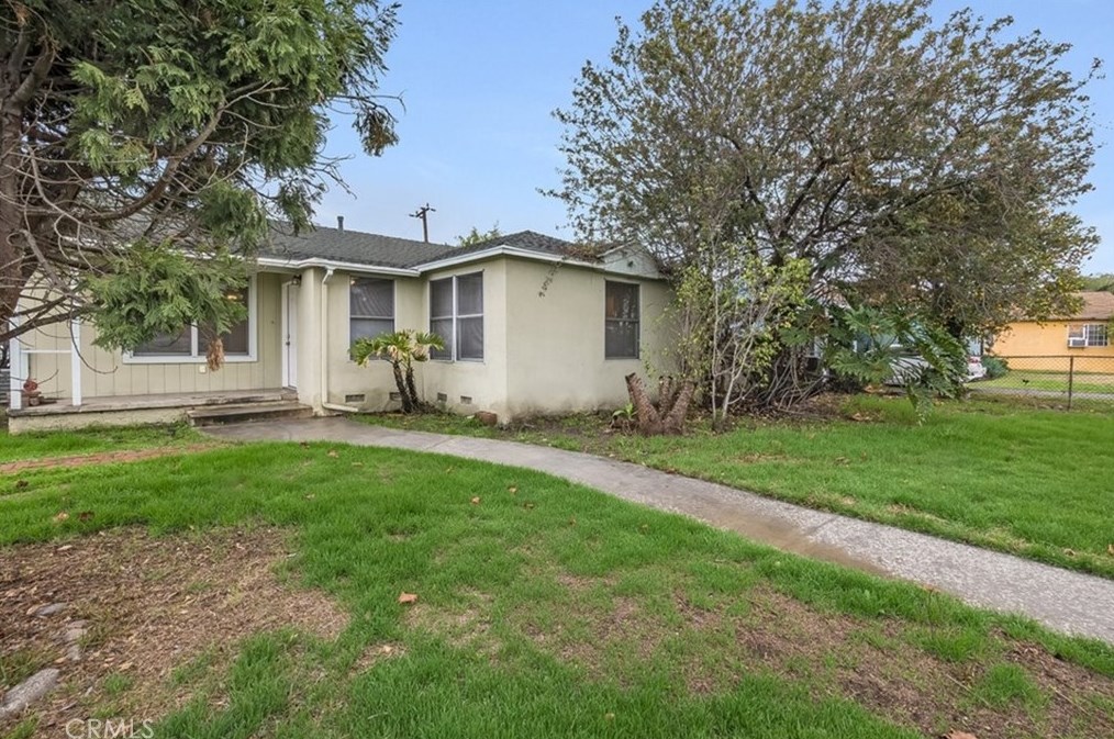 6502 Bollenbacher Dr, Pico Rivera, CA 90660