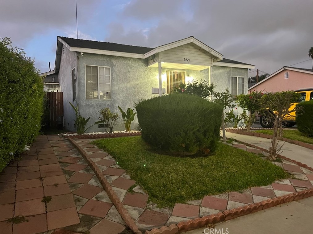 9221 Somerset Blvd, Bellflower, CA 90706