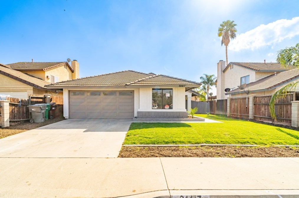 24417 Wildwood St, Moreno Valley, CA 92551-6925