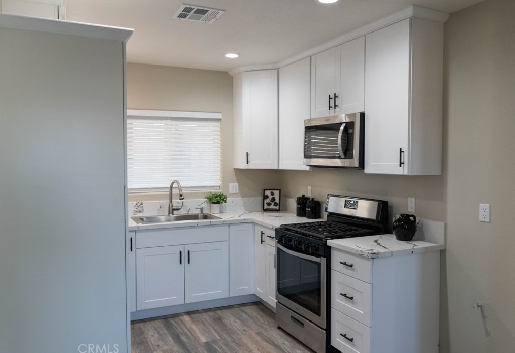 116 Fredricks St, Barstow CA  92311-2810 exterior