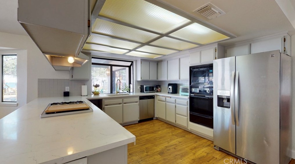 14795 Apple Valley Rd, Apple Valley CA  92307-5105 exterior