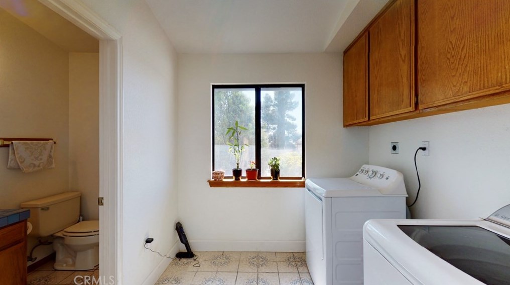 14795 Apple Valley Rd, Apple Valley CA  92307-5105 exterior