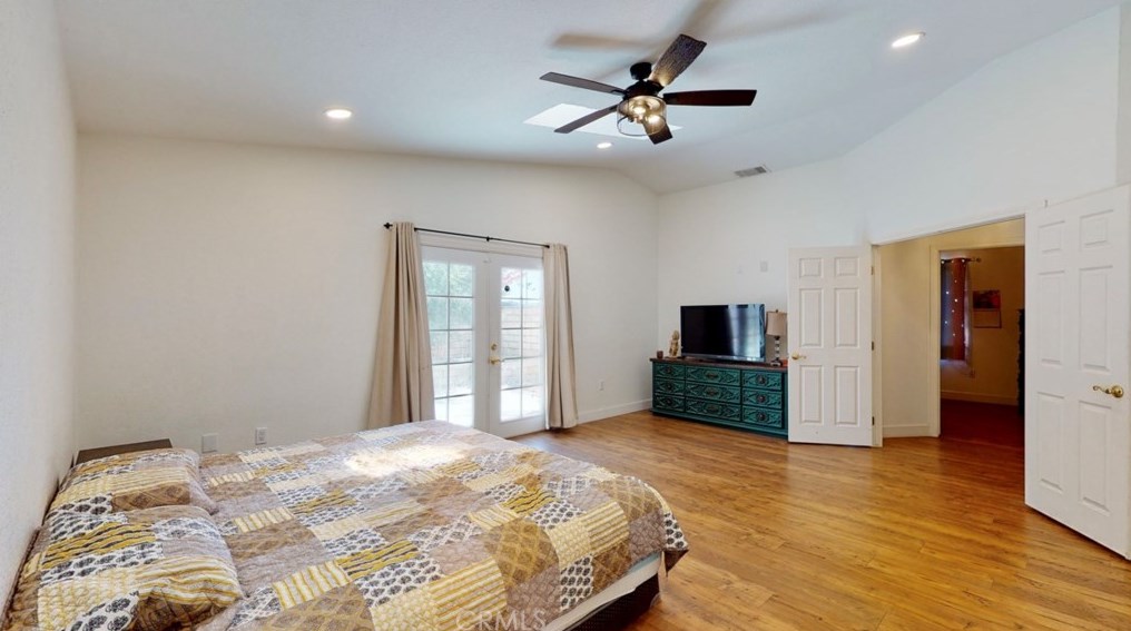 14795 Apple Valley Rd, Apple Valley CA  92307-5105 exterior