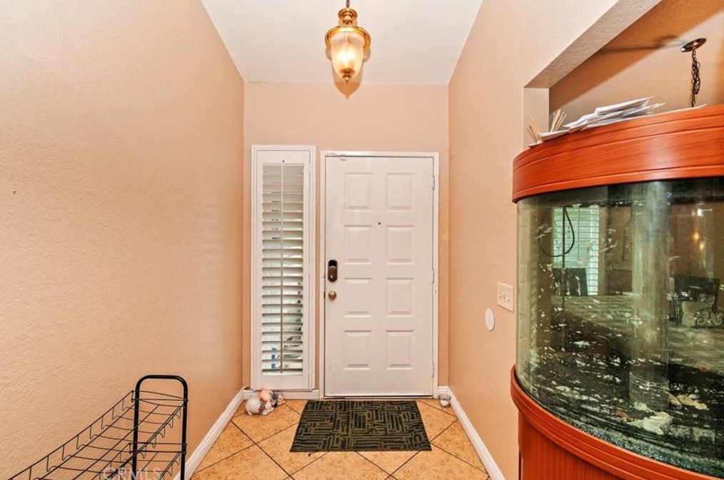 25066 Graduar Ct, Moreno Valley, CA 92557-6510