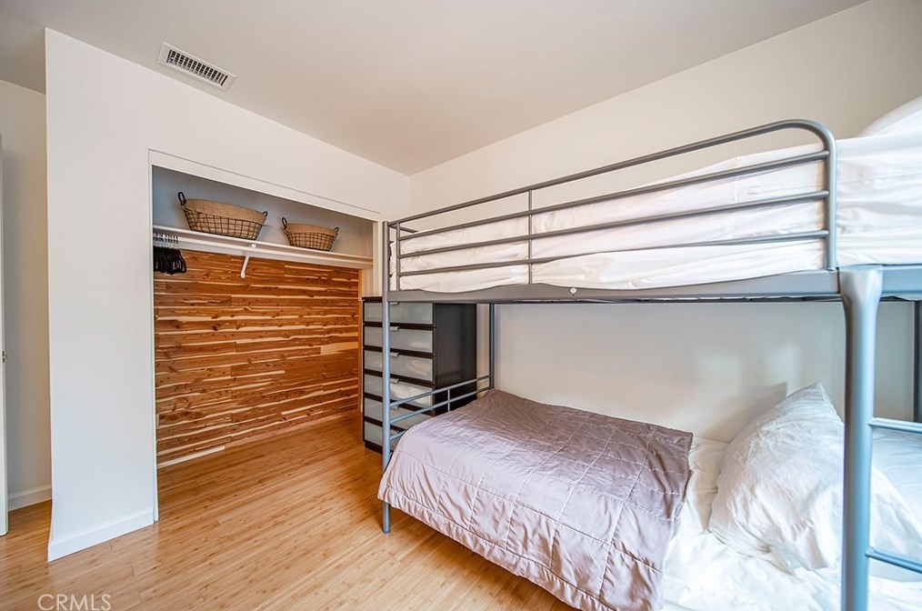 1866 Lundy Ave, Pasadena CA  91104-1054 exterior