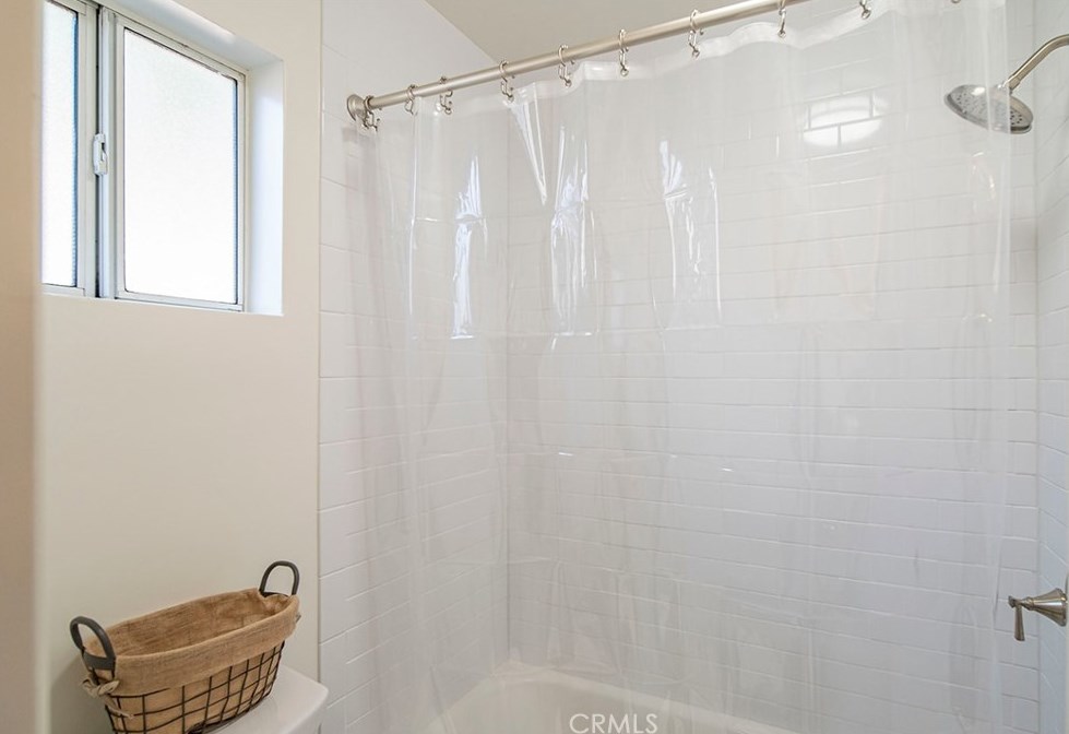 1866 Lundy Ave, Pasadena CA  91104-1054 exterior