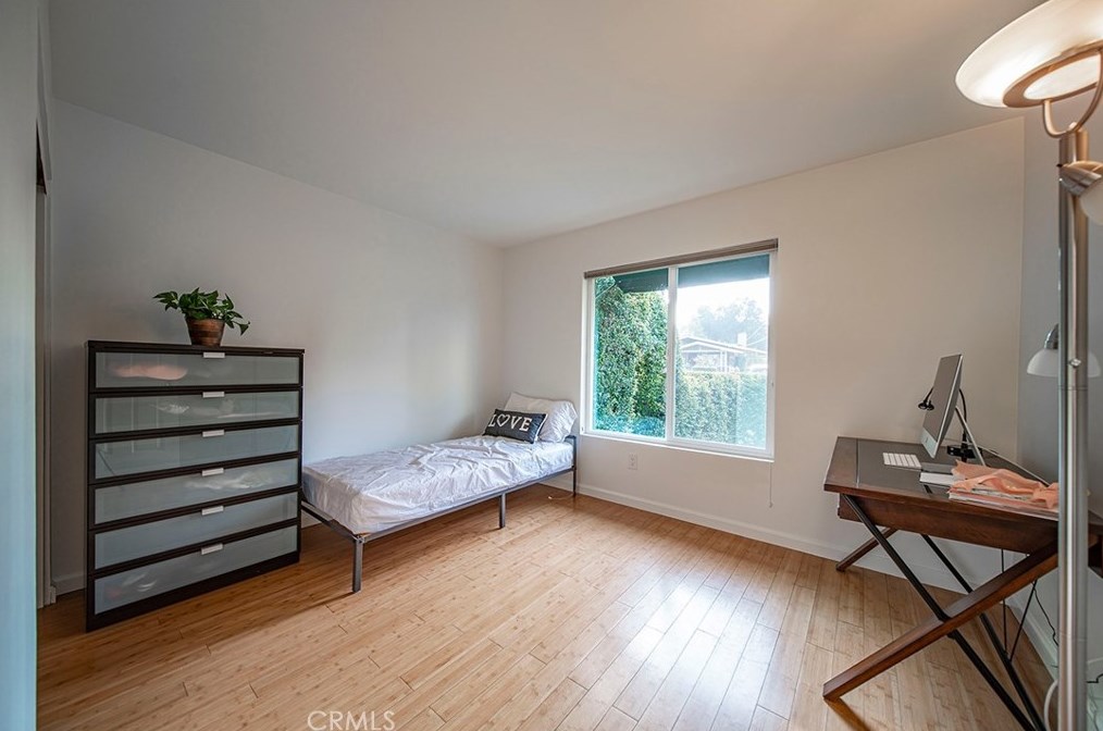 1866 Lundy Ave, Pasadena CA  91104-1054 exterior