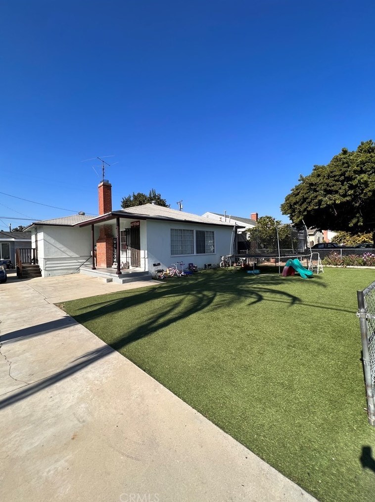 2275 Kathryn Ave, Pomona CA  91766-6325 exterior