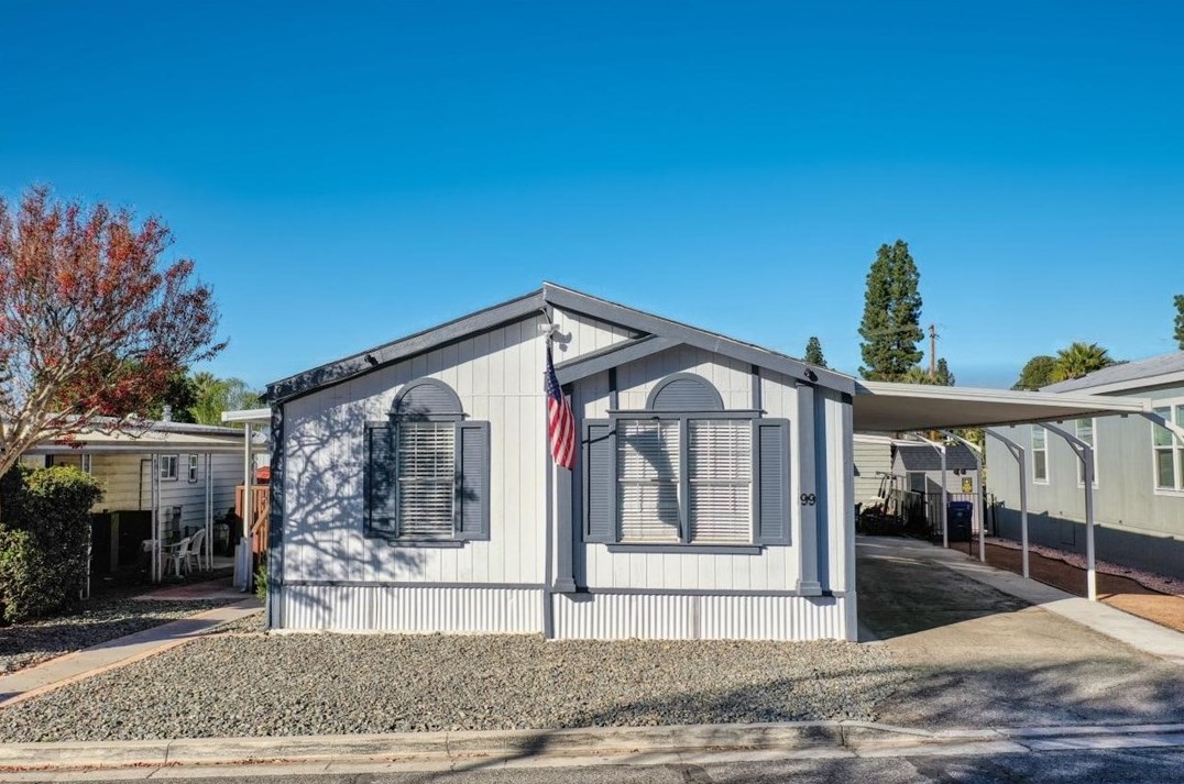 99 Sir Galahad Dr #99, Riverside, CA 92507