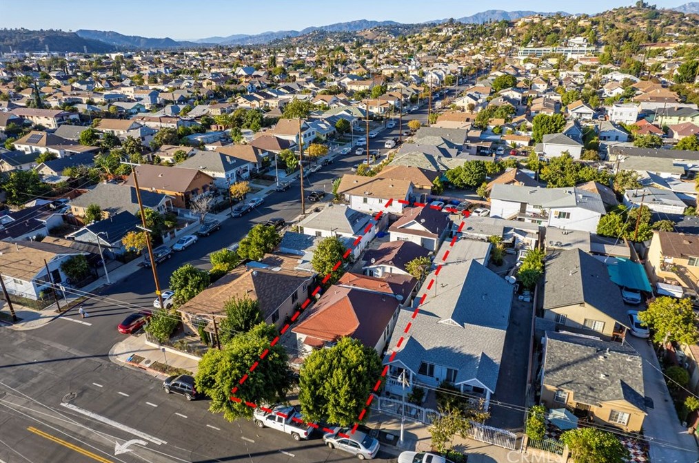 3307 Darwin Ave, Los Angeles CA  90031-3104 exterior