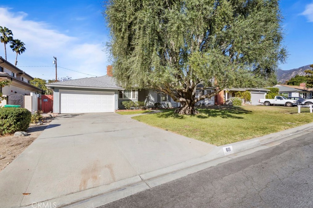 601 Santa Rosa Rd, Arcadia, CA 91007