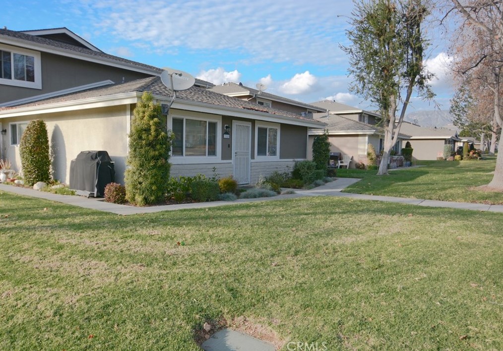 2945 Knollwood Ave, La Verne, CA 91750