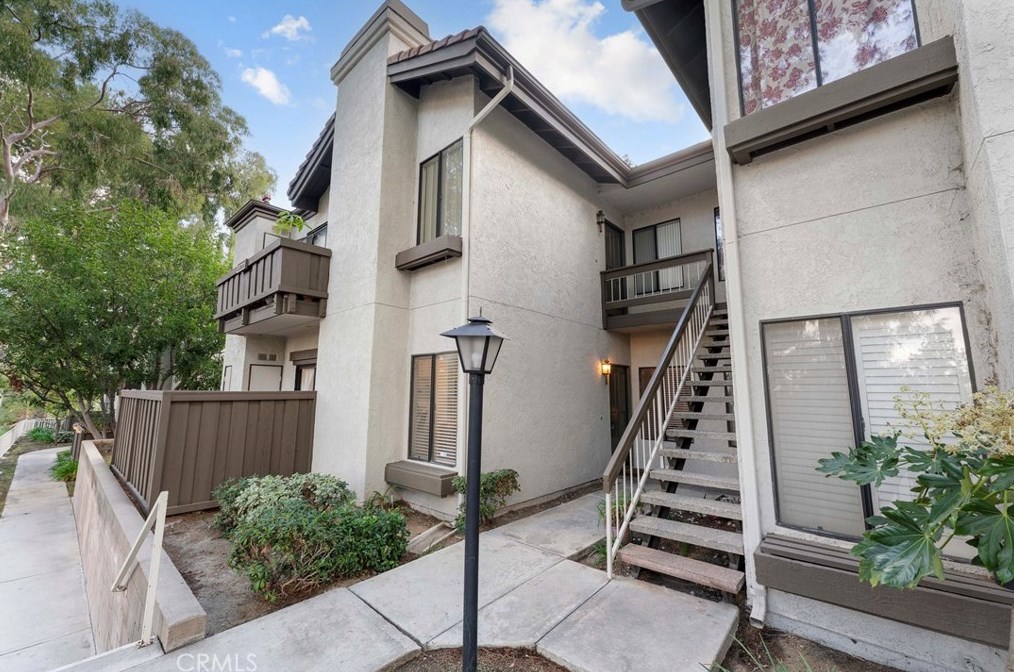 22701 Lakeway Dr, Pomona, CA 91765-4433
