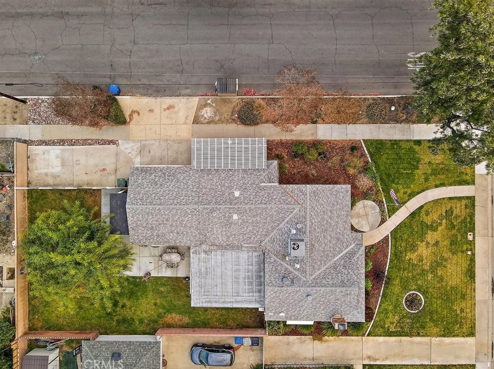 802 J St, Ontario CA  91762-2233 exterior