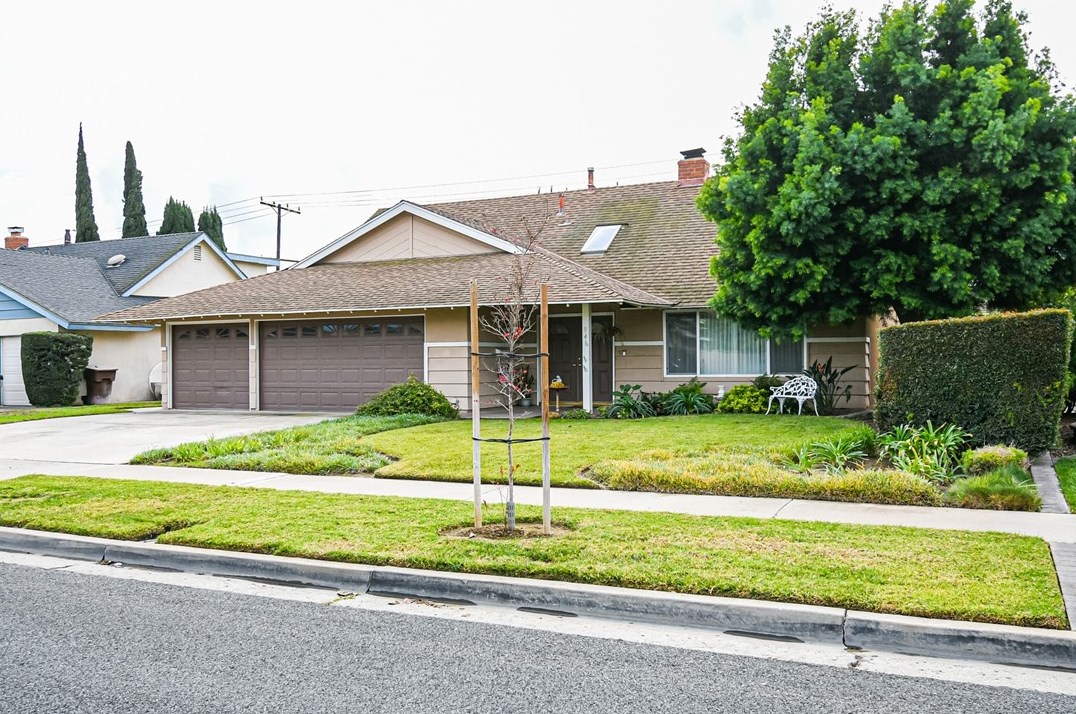 946 Mathewson Ave, Placentia, CA 92870