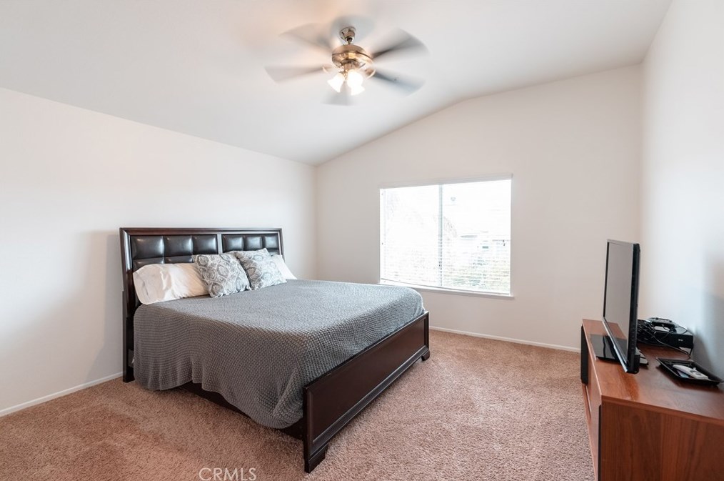 15029 Fox Ridge Dr, Fontana CA  92336-1101 exterior