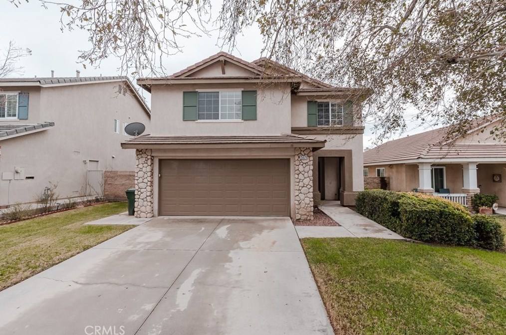 15029 Fox Ridge Dr, Fontana, CA 92336