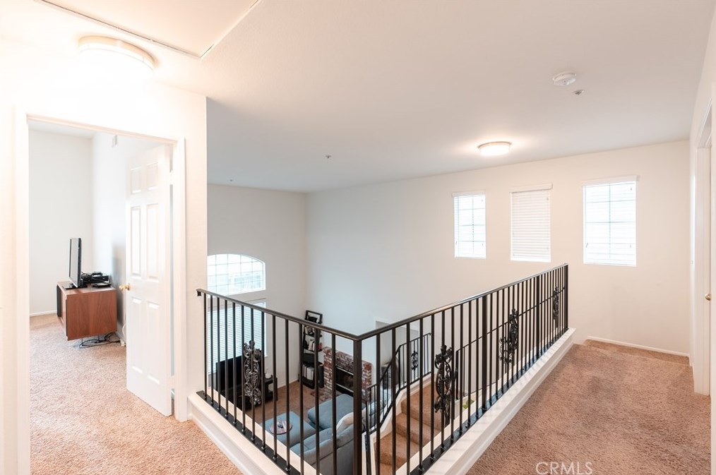 15029 Fox Ridge Dr, Fontana CA  92336-1101 exterior