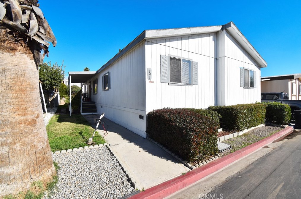 1855 E Riverside Dr #301, Ontario, CA 91761