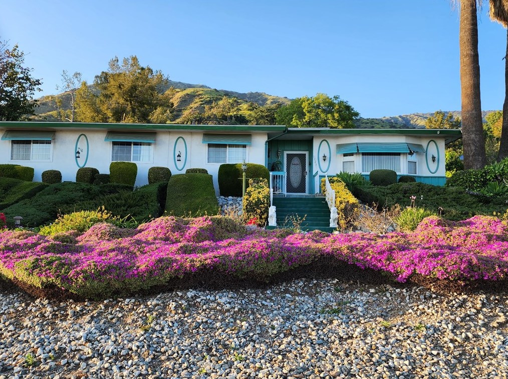 1123 W Sierra Madre Ave, Glendora, CA 91741