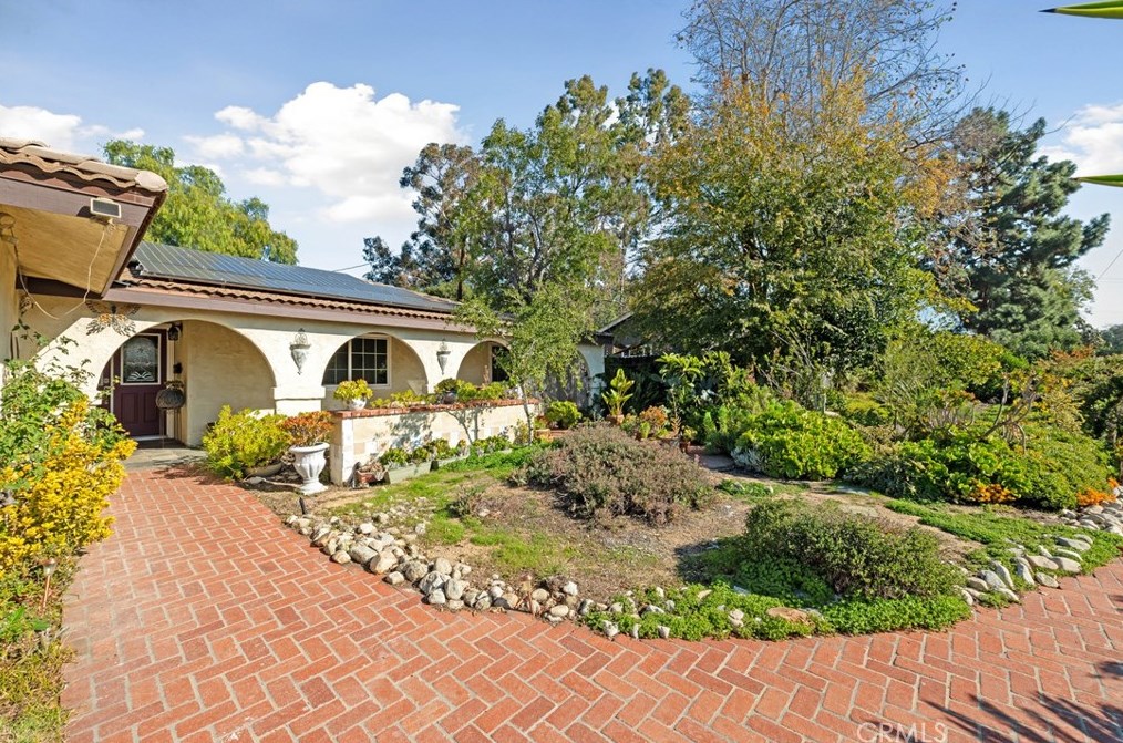 817 Butte St, Claremont, CA 91711-3620