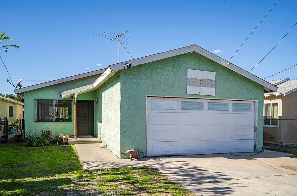 14015 Laredo Ave, Paramount, CA 90723
