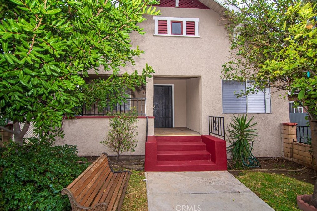 2682 Carleton Ave, Los Angeles CA  90065-1109 exterior