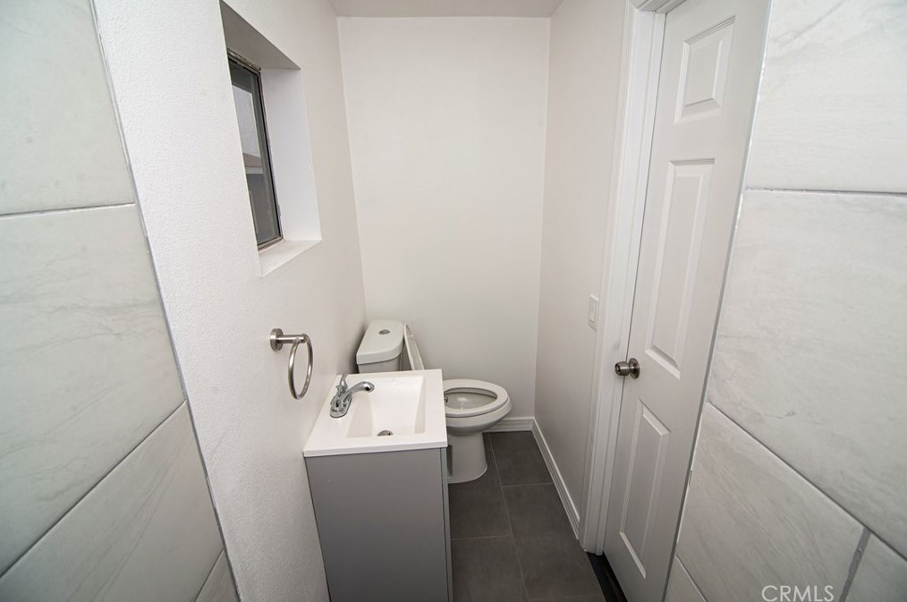 2682 Carleton Ave, Los Angeles CA  90065-1109 exterior