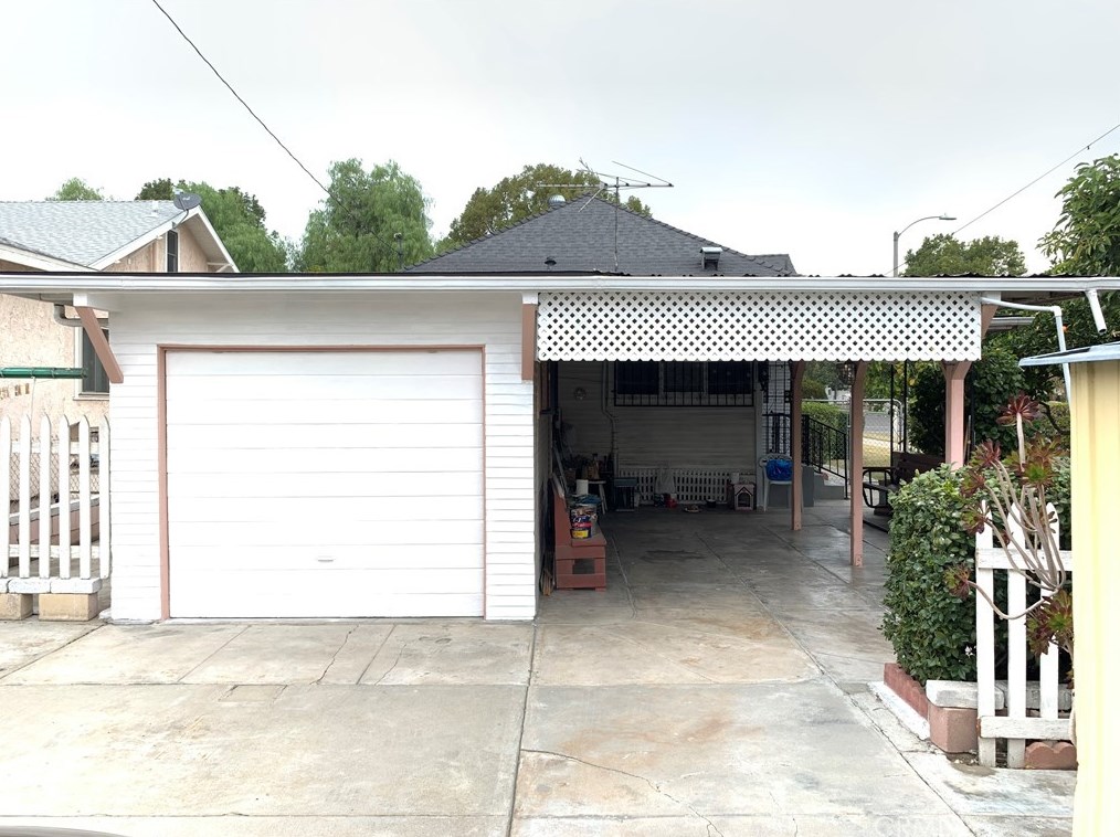 228 Sunkist St, Ontario, CA 91762-4365