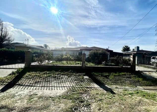 1831 Wallace Ct, San Bernardino, CA 92408
