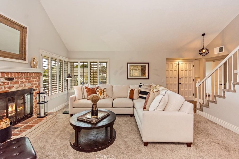 1684 Francis Ave, Upland, CA 91784