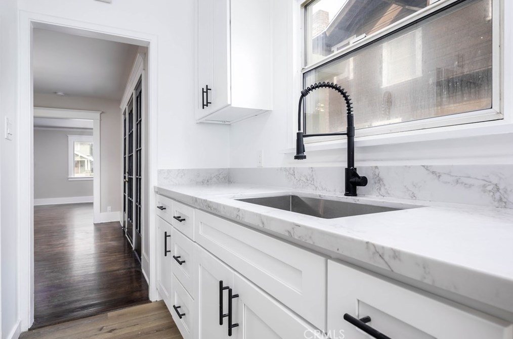 412 Columbia Ave, Pomona CA  91767-4026 exterior