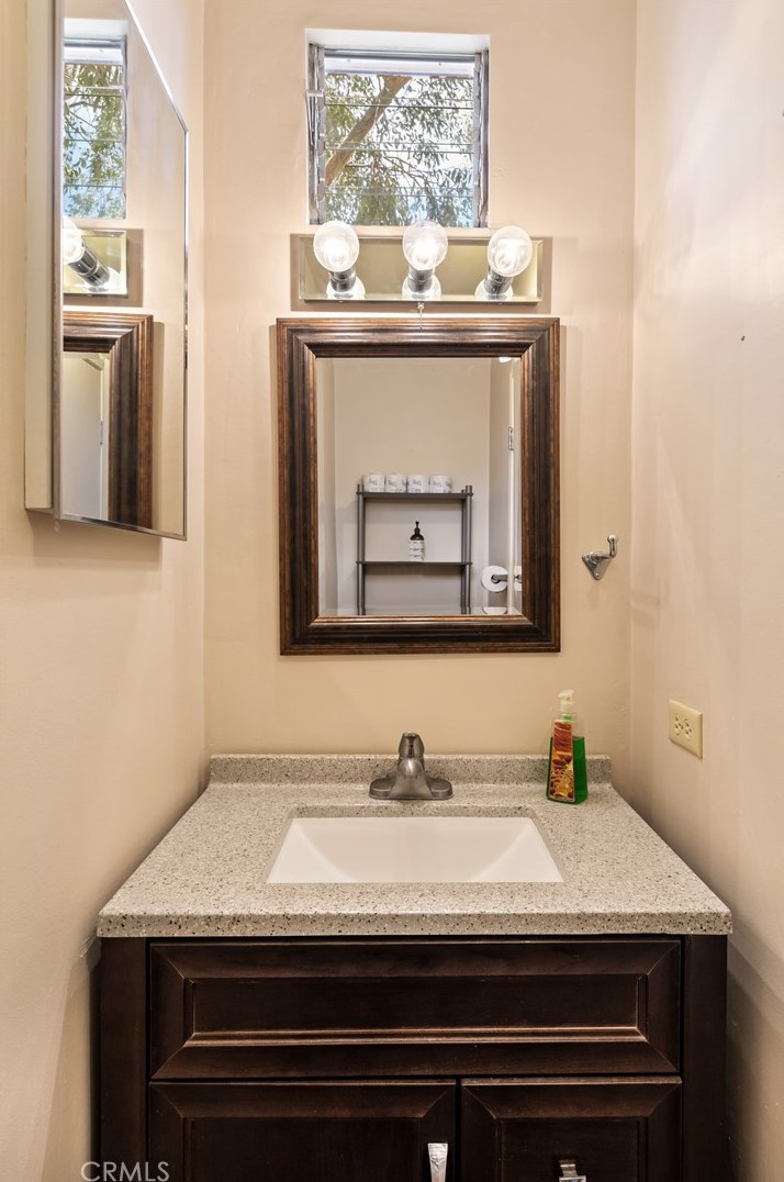 61854 Crest Circle Dr, Joshua Tree CA  92252-2654 exterior