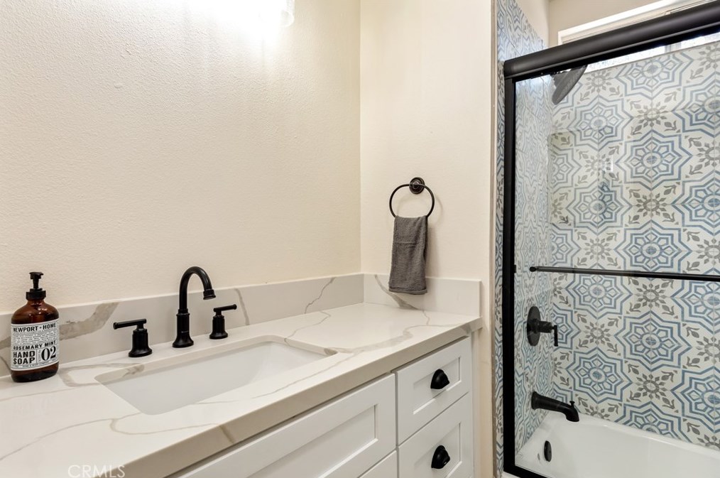 61854 Crest Circle Dr, Joshua Tree CA  92252-2654 exterior