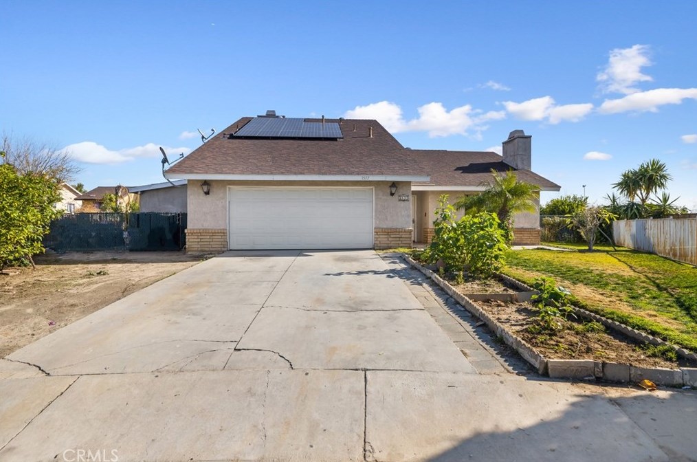 1577 Massaro Ct, San Bernardino, CA 92411
