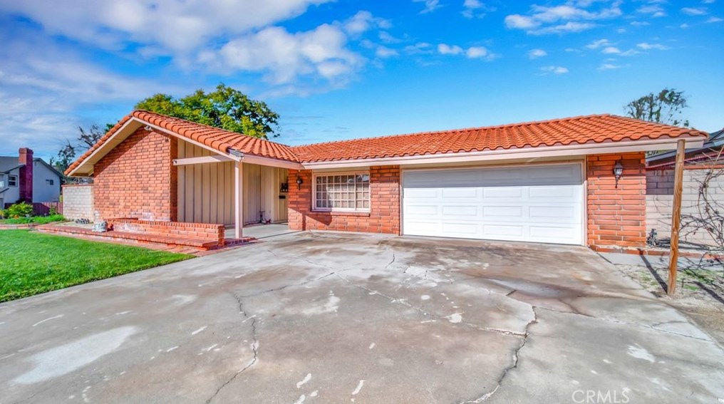 2209 Villa Maria Rd, Claremont, CA 91711-1661