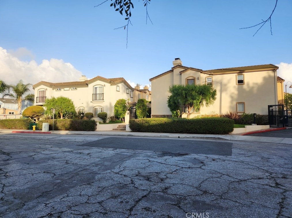 15614 Firmona Ave, Lawndale, CA 90260