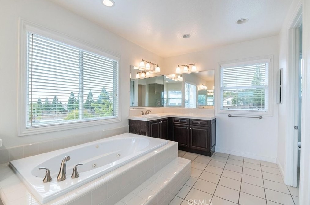 20081 Umbria Way, Yorba Linda CA  92886-8636 exterior