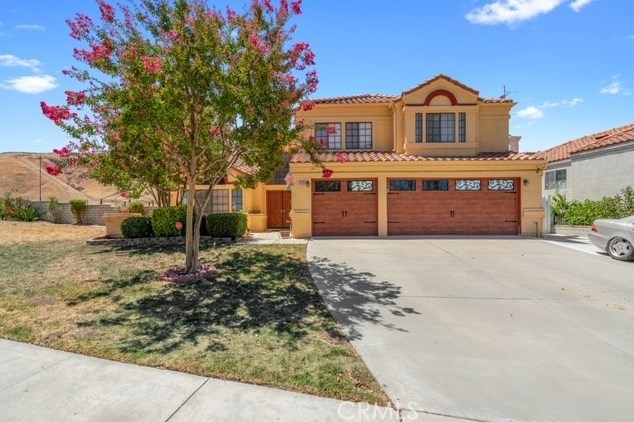 3076 Prado Ln, Colton, CA 92324
