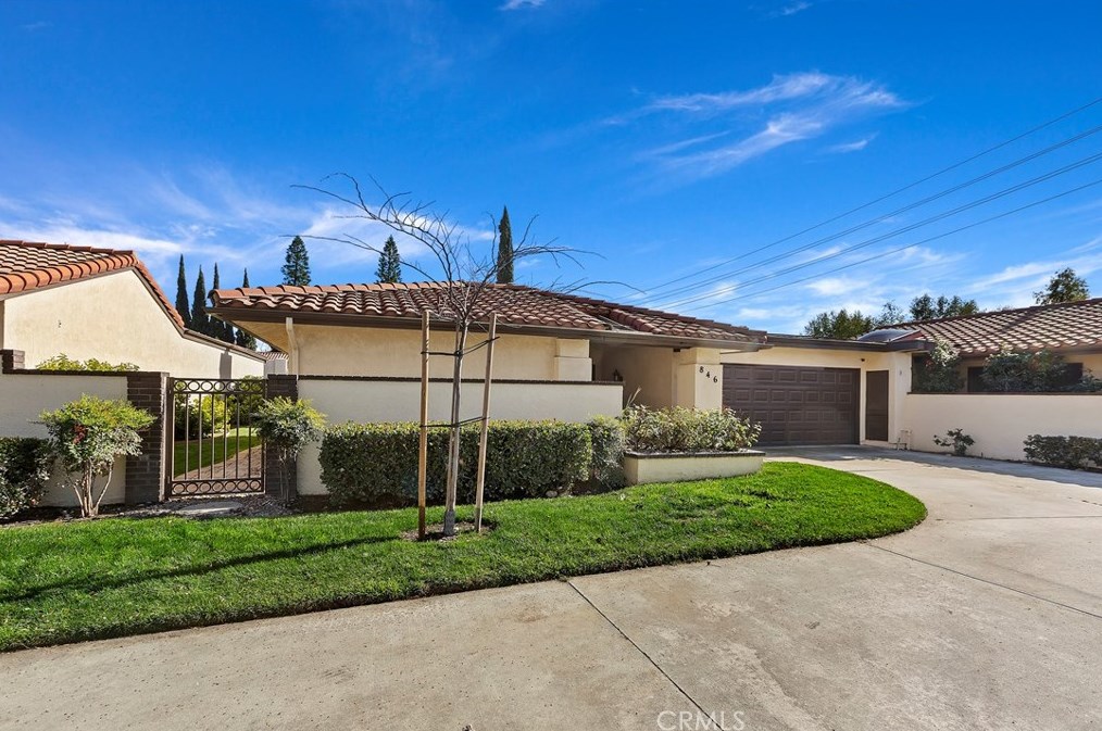846 Via Maria, Upland, CA 91784