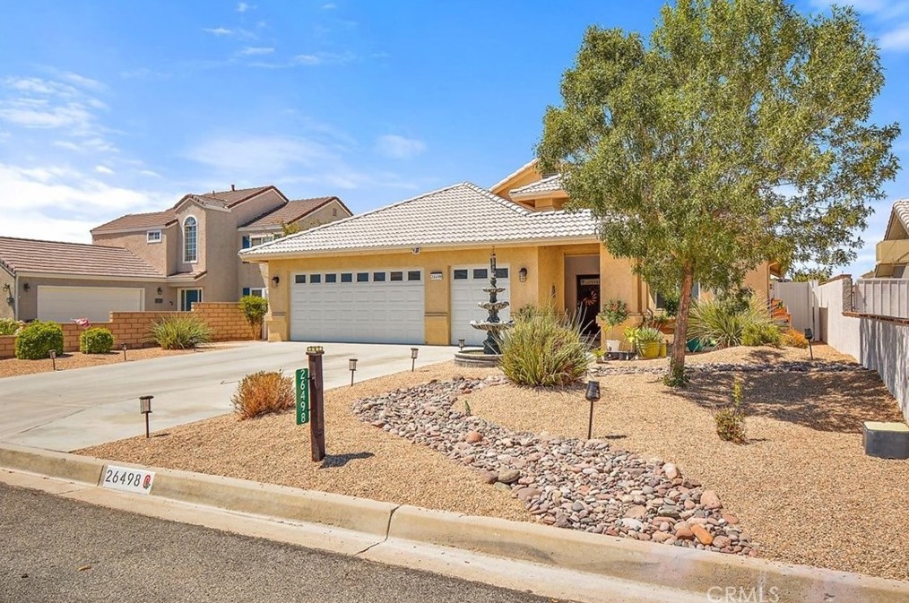 26498 Anchorage Ln, Helendale, CA 92342