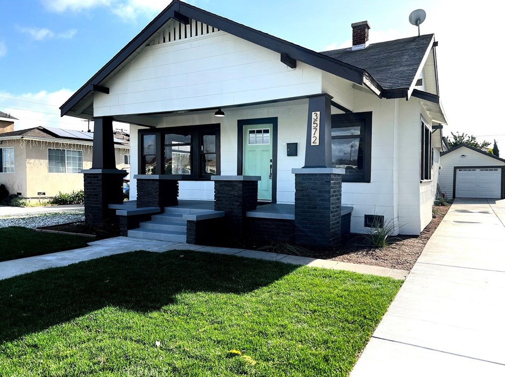 3572 Euclid Ave, Lynwood, CA 90262