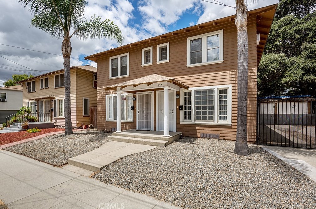 973 Eleanor St, Pomona, CA 91767-4717