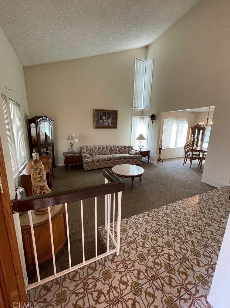 1123 Stratford Ln, San Dimas, CA 91773