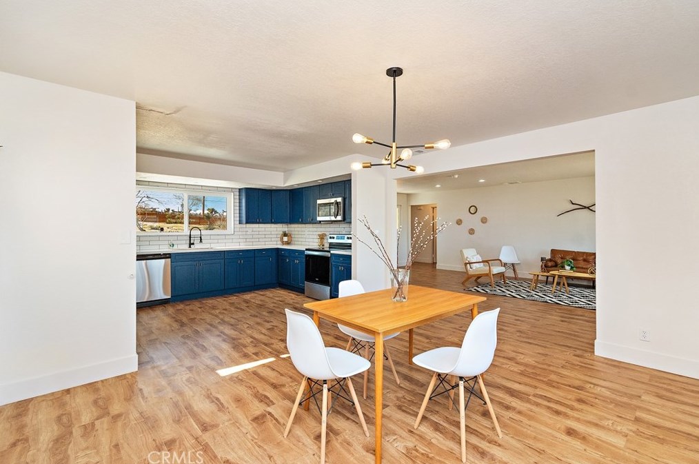 6762 Outpost Rd, Joshua Tree CA  92252-2238 exterior
