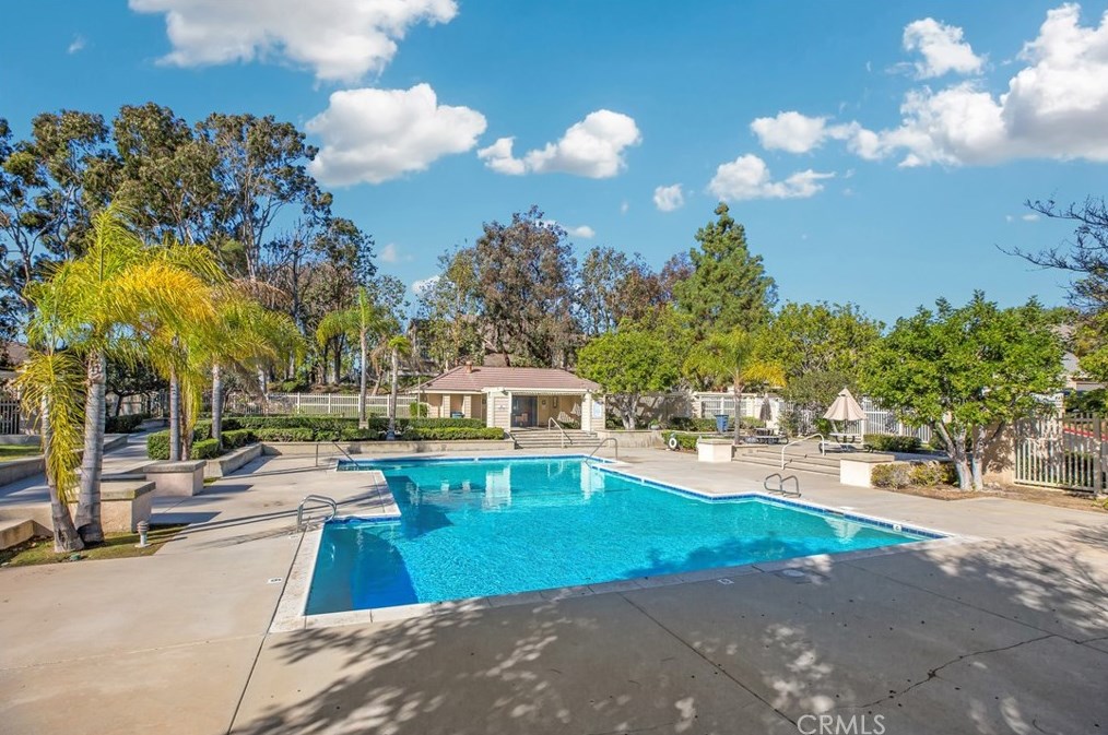 20745 Crest Ln, Walnut CA  91789-4093 exterior