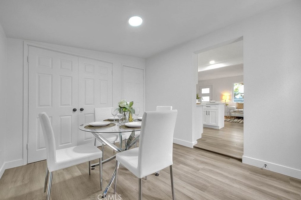 15253 Hibiscus Ave, Fontana CA  92335-4330 exterior
